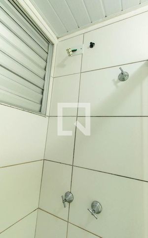 Apartamento para alugar com 49m², 2 quartos e 1 vaga Apartamento para alugar com 49m², 2 quartos e 1 vagaBanheiro Social