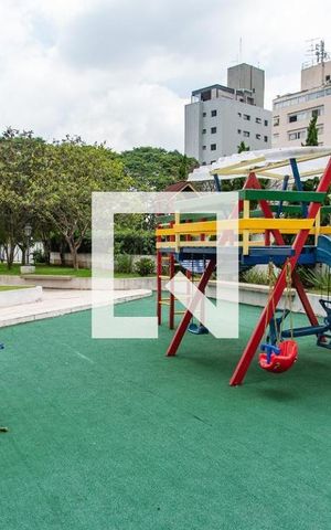 Apartamento à venda com 100m², 3 quartos e 2 vagas Apartamento à venda com 100m², 3 quartos e 2 vagasÁrea Comum - Playground