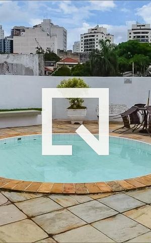 Apartamento à venda com 100m², 3 quartos e 2 vagas Apartamento à venda com 100m², 3 quartos e 2 vagasÁrea comum - Piscina