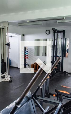Apartamento à venda com 100m², 3 quartos e 2 vagas Apartamento à venda com 100m², 3 quartos e 2 vagasÁrea comum - Academia