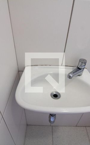 Apartamento para alugar com 236m², 3 quartos e 4 vagas Apartamento para alugar com 236m², 3 quartos e 4 vagasBanheiro de serviço