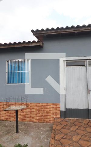 Casa à venda com 370m², 3 quartos e 1 vagaFachada