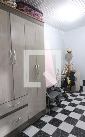 Casa à venda com 370m², 3 quartos e 1 vagaQuarto 1