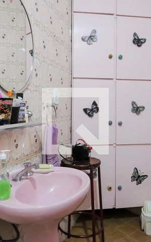 Casa à venda com 305m², 3 quartos e 1 vagaBanheiro da suíte