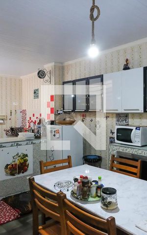 Casa à venda com 305m², 3 quartos e 1 vagaCozinha