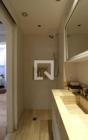 Apartamento à venda com 63m², 2 quartos e 2 vagasBanheiro Social