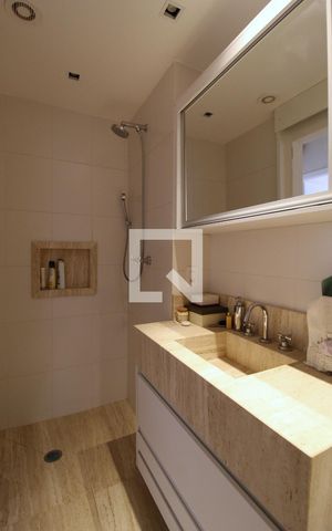 Apartamento à venda com 63m², 2 quartos e 2 vagasBanheiro Social
