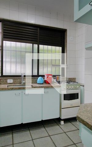 Apartamento para alugar com 120m², 3 quartos e 2 vagasCozinha