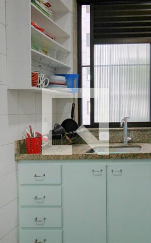 Apartamento para alugar com 120m², 3 quartos e 2 vagasCozinha