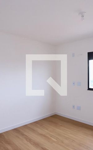 Apartamento à venda com 38m², 2 quartos e sem vaga Apartamento à venda com 38m², 2 quartos e sem vagaSala/Cozinha