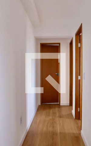 Apartamento à venda com 38m², 2 quartos e sem vaga Apartamento à venda com 38m², 2 quartos e sem vagaCorredor