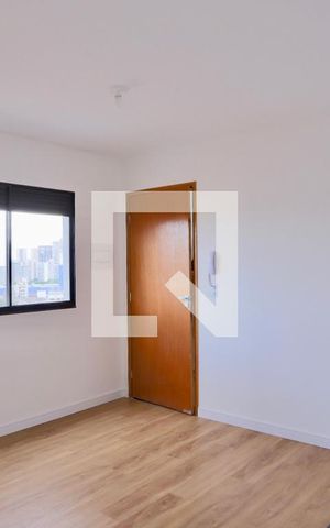 Apartamento à venda com 38m², 2 quartos e sem vaga Apartamento à venda com 38m², 2 quartos e sem vagaSala/Cozinha