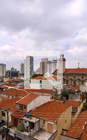 Apartamento à venda com 38m², 2 quartos e sem vaga Apartamento à venda com 38m², 2 quartos e sem vagaVista da piscina