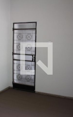 Casa à venda com 300m², 6 quartos e 4 vagasSala