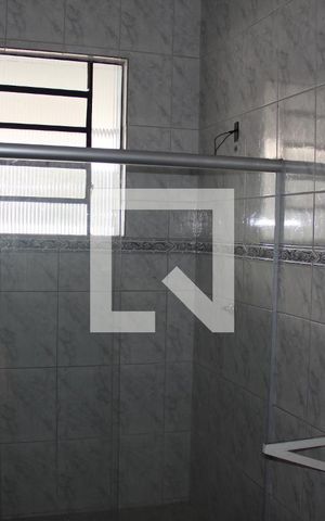 Casa à venda com 300m², 6 quartos e 4 vagasBanheiro