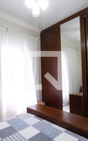 Casa para alugar com 110m², 2 quartos e 2 vagasSuíte