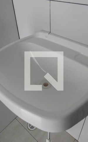 Apartamento à venda com 40m², 2 quartos e 1 vaga Apartamento à venda com 40m², 2 quartos e 1 vagaBanheiro