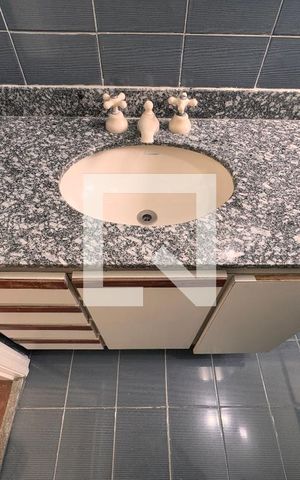 Casa para alugar com 500m², 4 quartos e 5 vagas Casa para alugar com 500m², 4 quartos e 5 vagasBanheiro da suíte 3