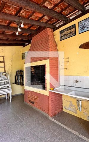 Casa para alugar com 500m², 4 quartos e 5 vagas Casa para alugar com 500m², 4 quartos e 5 vagasChurrasqueira