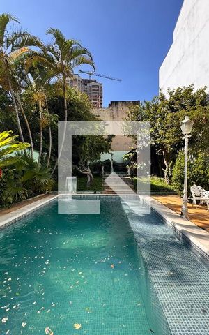 Casa para alugar com 500m², 4 quartos e 5 vagas Casa para alugar com 500m², 4 quartos e 5 vagasPiscina