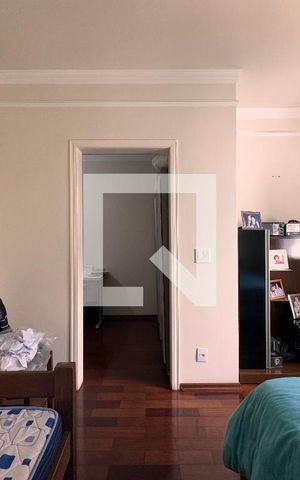 Casa para alugar com 500m², 4 quartos e 5 vagas Casa para alugar com 500m², 4 quartos e 5 vagasSuite 2