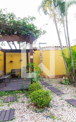 Casa de condomínio à venda com 129m², 3 quartos e 1 vaga Casa de condomínio à venda com 129m², 3 quartos e 1 vagaÁrea comum - Jardim