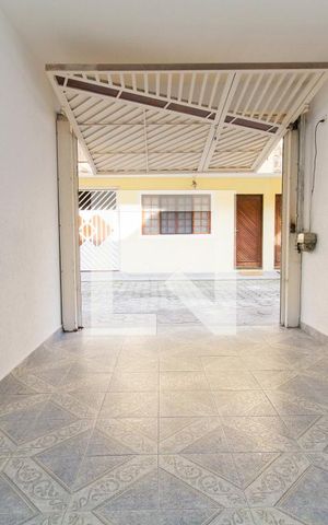 Casa de condomínio à venda com 129m², 3 quartos e 1 vaga Casa de condomínio à venda com 129m², 3 quartos e 1 vagaGaragem