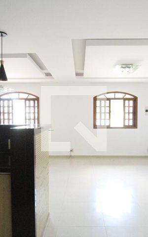 Casa de condomínio à venda com 204m², 4 quartos e 2 vagasSala 1