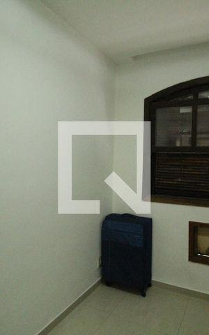 Casa de condomínio à venda com 204m², 4 quartos e 2 vagasQuarto 1