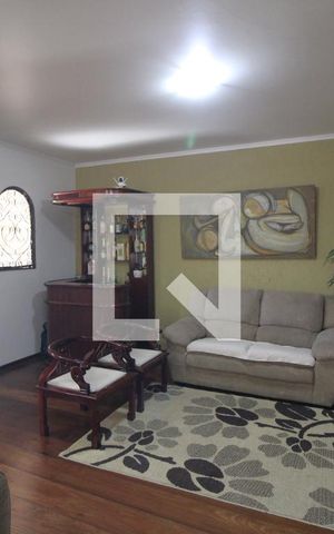 Casa à venda com 334m², 3 quartos e 4 vagasSala 2