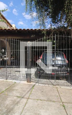 Casa à venda com 334m², 3 quartos e 4 vagasFachada