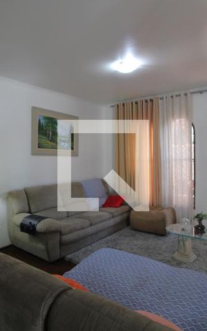Casa à venda com 334m², 3 quartos e 4 vagasSala 1