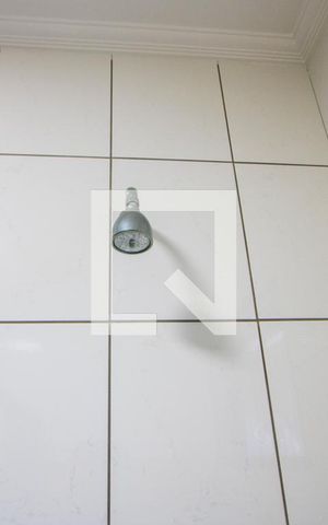 Casa à venda com 350m², 4 quartos e 3 vagas Casa à venda com 350m², 4 quartos e 3 vagasBanheiro do quarto 2
