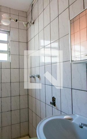 Casa à venda com 350m², 4 quartos e 3 vagas Casa à venda com 350m², 4 quartos e 3 vagasEspaço gourmet - Banheiro