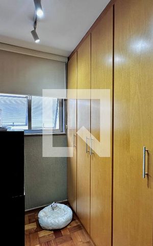 Casa para alugar com 250m², 4 quartos e 3 vagas Casa para alugar com 250m², 4 quartos e 3 vagasCloset Suíte 1