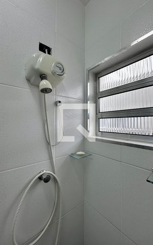 Casa para alugar com 250m², 4 quartos e 3 vagas Casa para alugar com 250m², 4 quartos e 3 vagasBanheiro Suíte 4