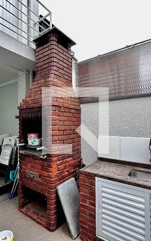 Casa para alugar com 250m², 4 quartos e 3 vagas Casa para alugar com 250m², 4 quartos e 3 vagasChurrasqueira
