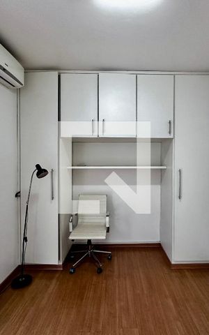 Casa para alugar com 250m², 4 quartos e 3 vagas Casa para alugar com 250m², 4 quartos e 3 vagasSuíte 4
