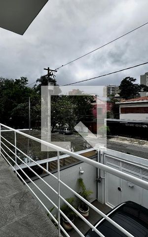 Casa para alugar com 250m², 4 quartos e 3 vagas Casa para alugar com 250m², 4 quartos e 3 vagasSacada Suíte 2 e 3