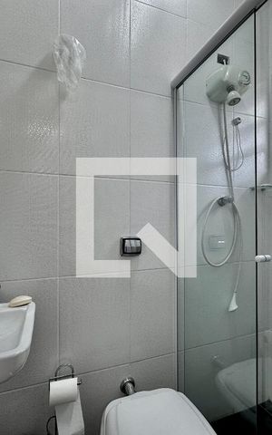 Casa para alugar com 250m², 4 quartos e 3 vagas Casa para alugar com 250m², 4 quartos e 3 vagasBanheiro Suíte 4