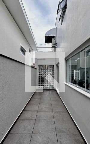 Casa para alugar com 250m², 4 quartos e 3 vagas Casa para alugar com 250m², 4 quartos e 3 vagasQuintal