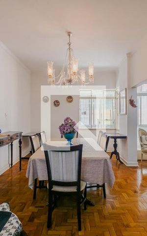 Apartamento à venda com 222m², 3 quartos e 1 vagaSala