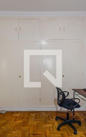 Apartamento à venda com 222m², 3 quartos e 1 vagaSuíte