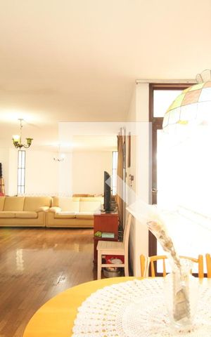 Casa à venda com 285m², 4 quartos e 5 vagasSala de Jantar