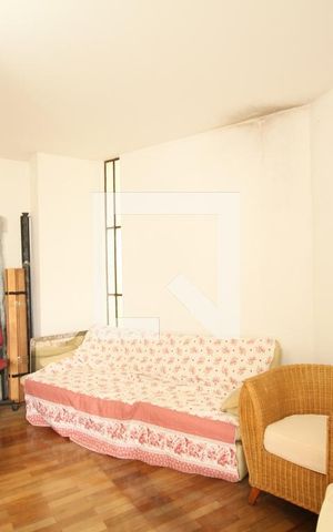 Casa à venda com 285m², 4 quartos e 5 vagasSala