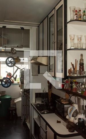 Apartamento à venda com 56m², 2 quartos e 1 vagaCozinha