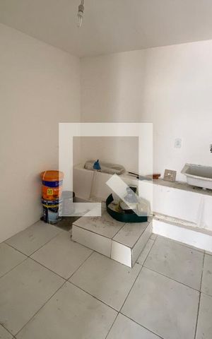 Casa à venda com 40m², 1 quarto e 1 vaga Casa à venda com 40m², 1 quarto e 1 vagaÁrea de Serviço