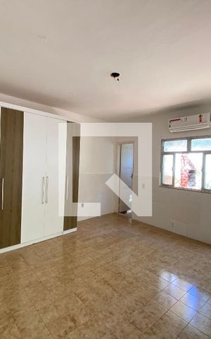 Casa à venda com 40m², 1 quarto e 1 vaga Casa à venda com 40m², 1 quarto e 1 vagaQuarto