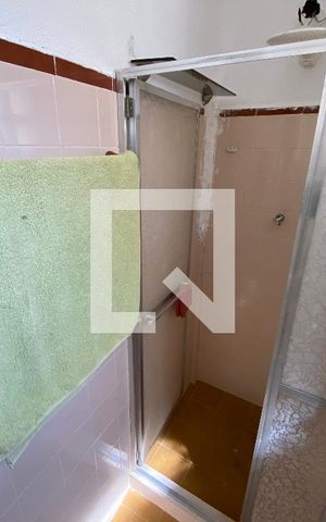 Casa à venda com 40m², 1 quarto e 1 vaga Casa à venda com 40m², 1 quarto e 1 vagaBanheiro