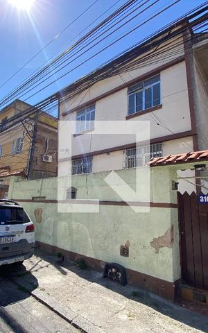 Casa à venda com 40m², 1 quarto e 1 vaga Casa à venda com 40m², 1 quarto e 1 vagaFachada